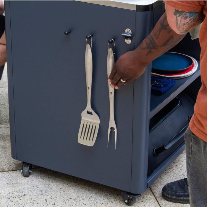 miljobild-grillverktyg-till-sahara-arke-gasolgrill-3-brannare